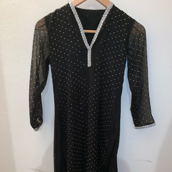 Black sparkle studded indian bollywood top kurti - Picture 2 of 3